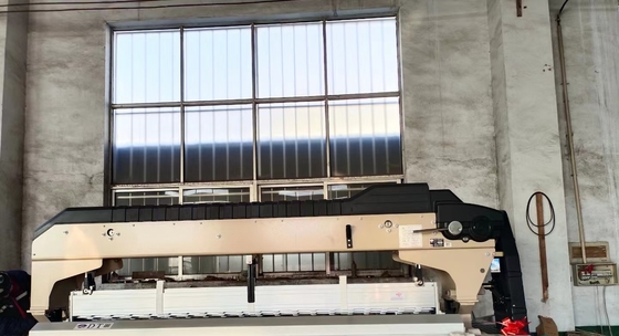 1000 دورة في الدقيقة كام دوبي تسليط الهواء تلوح في الأفق آلة النسيج 3.8kw